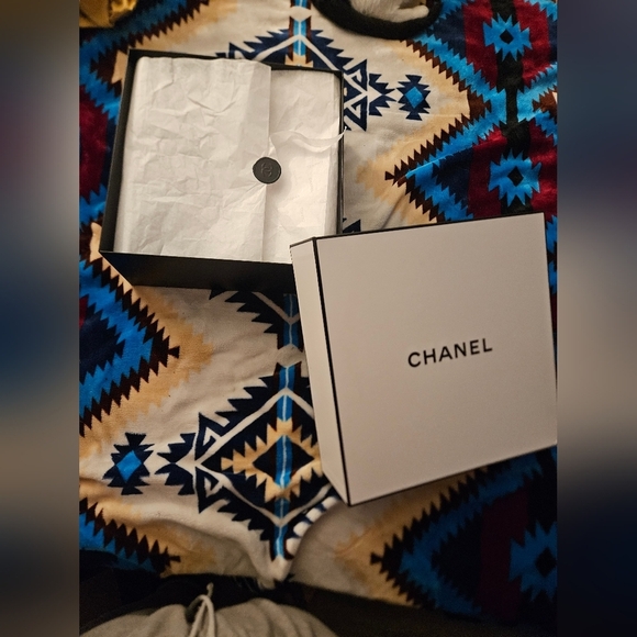 Chanel Black White Empty Logo Gift Box Handbag Purse Travel Storage Tissue Tags - Picture 1 of 14